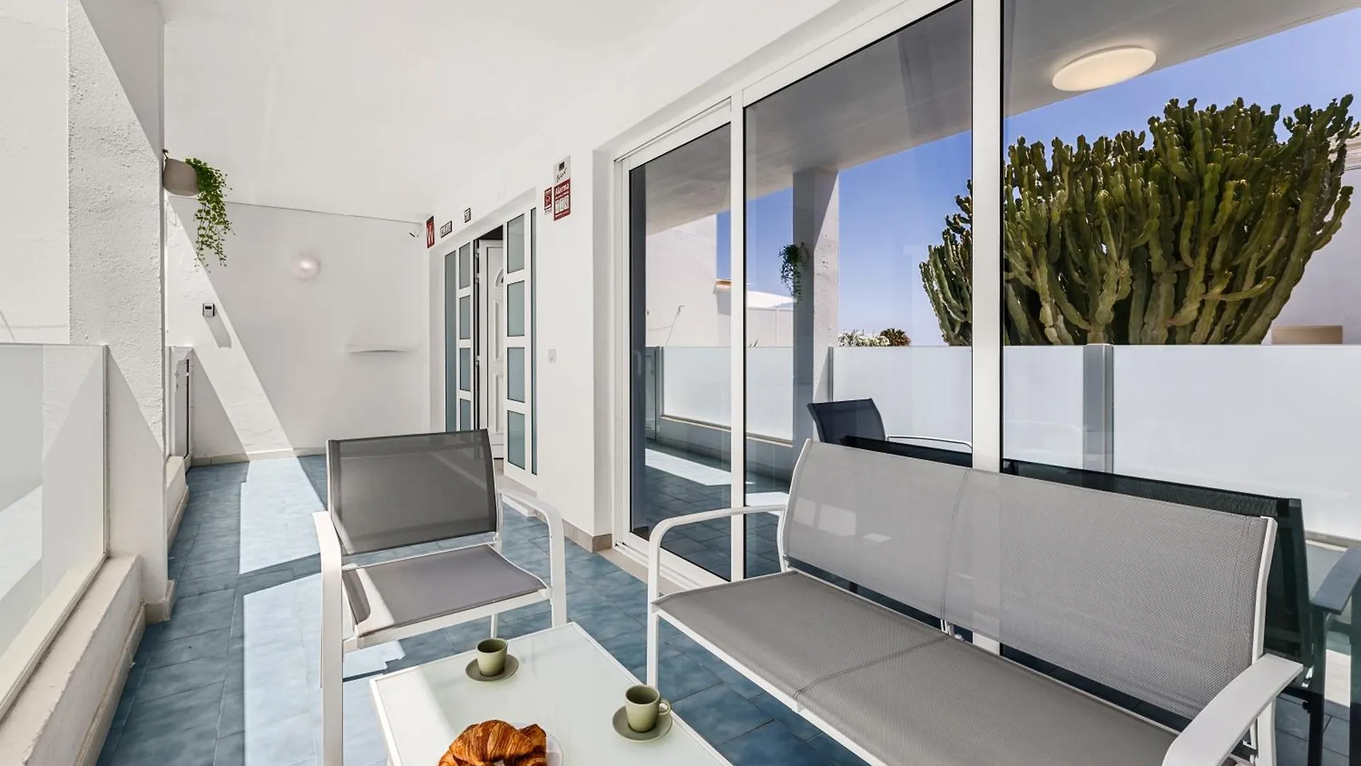 Home2Book Cute Alexia Puerto Del Carmen, Terrace アパート プエルト・デル・カルメン